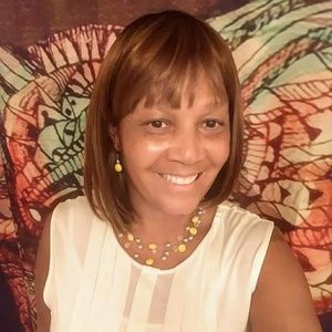 Meet your Posher, Toni